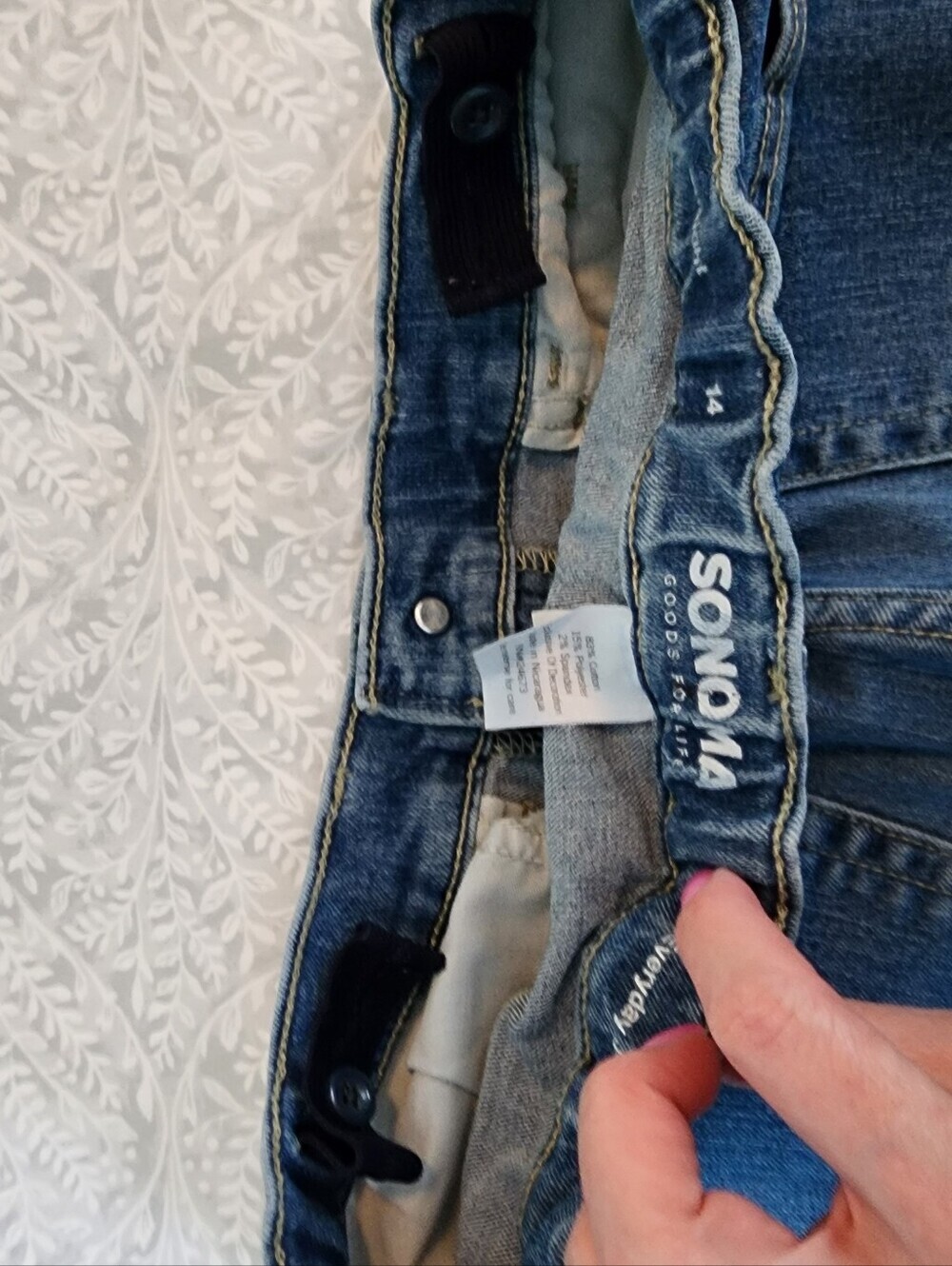 Sonoma Goods For Life Straight-Fit Flexwear Denim Jeans, Boys Size 14 - Picture 7 of 7